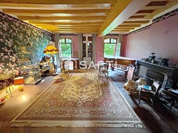 Grande propriété à rénover de 420m² habitable - Terrain de 25 335m²