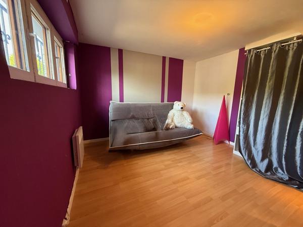 Maison individuelle 75M2 sur 6 ares clos