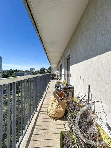 Appartement à vendre  4 pièces - 72,28 m 2   MAISONS ALFORT  - 94