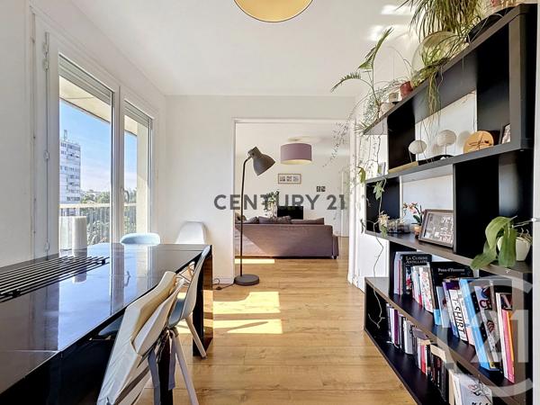 Appartement à vendre  4 pièces - 72,28 m 2   MAISONS ALFORT  - 94