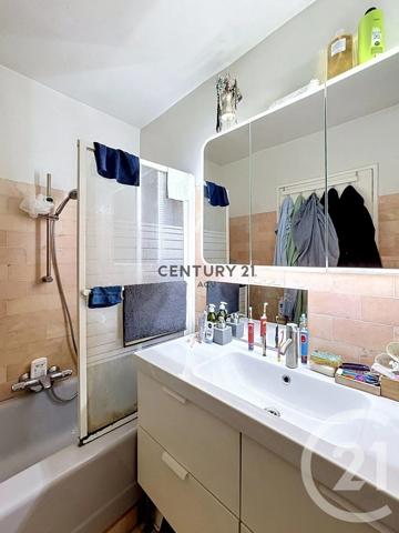 Appartement à vendre  4 pièces - 72,28 m 2   MAISONS ALFORT  - 94