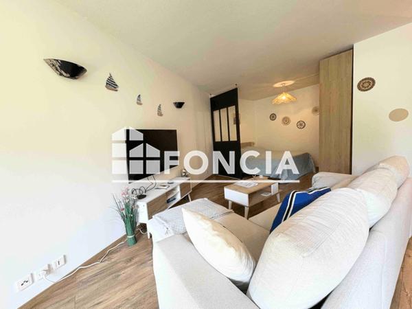 Location Studio meublé 38.05 m² - LE RIOU DE L'ARGENTIERE Mandelieu-la-napoule 06210