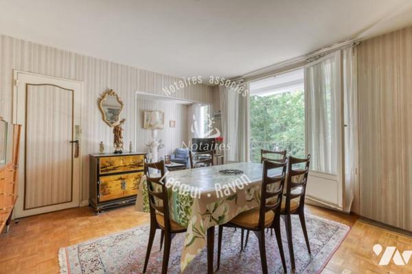 Appartement 2/3 pièces dans copropriété calme avec nombreux espaces verts