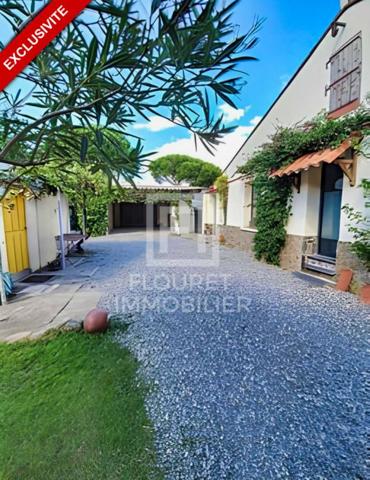 Villa de plain-pied sur 1200 m² avec piscine et 2 dépendances