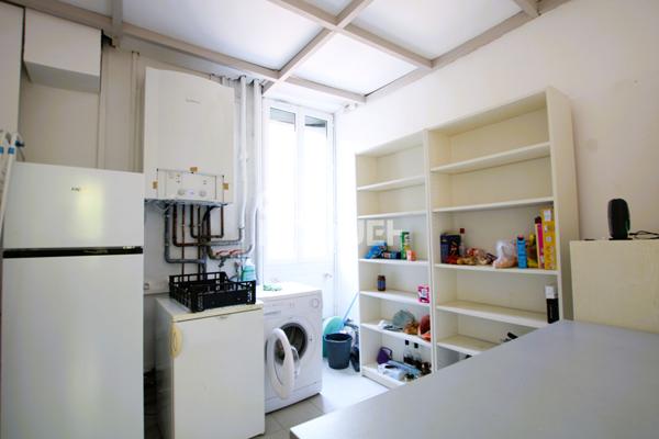 !!!!!RARE !!!  COUP DE COEUR  178m² 1ER CEINTURE  AVIGNON