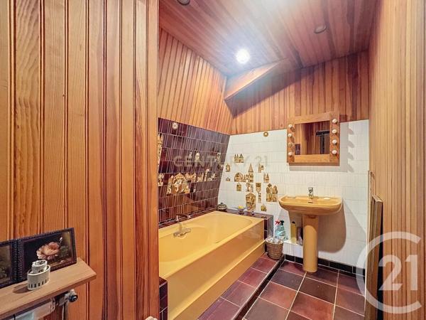 Maison à vendre  7 pièces - 163,80 m 2   NOISY LE GRAND  - 93