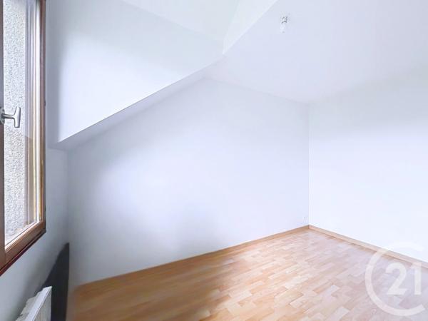 Maison à vendre  4 pièces - 91,30 m 2   CHOISY LE ROI  - 94