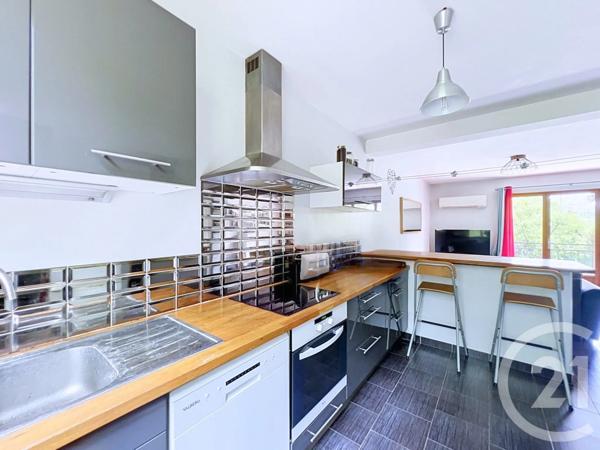 Maison à vendre  4 pièces - 91,30 m 2   CHOISY LE ROI  - 94