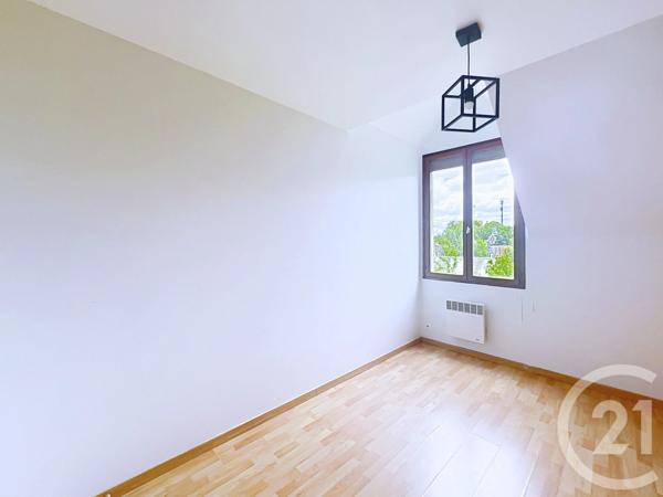 Maison à vendre  4 pièces - 91,30 m 2   CHOISY LE ROI  - 94