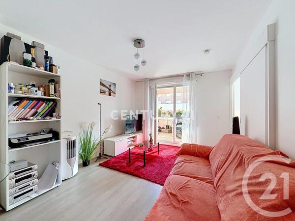 Appartement F2 à vendre  2 pièces - 37 m 2   NEUILLY SUR MARNE  - 93