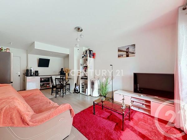 Appartement F2 à vendre  2 pièces - 37 m 2   NEUILLY SUR MARNE  - 93
