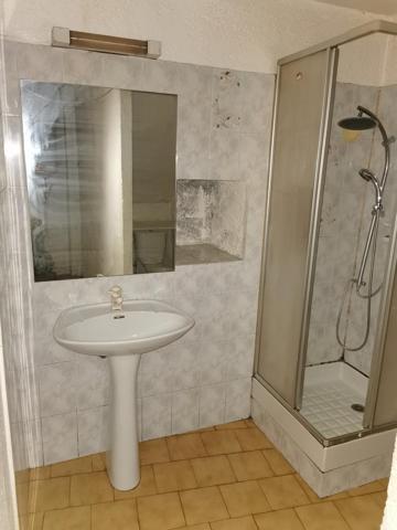 Studio à Gréolières de  42 m2.  un village provençal authentique