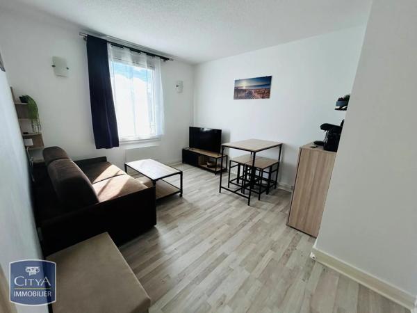 Appartement à louer 2 pièces 34.32m² Magny-le-Hongre (77700)