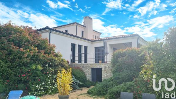 Maison à vendre 6 pièces 223 m² L'Isle-Jourdain