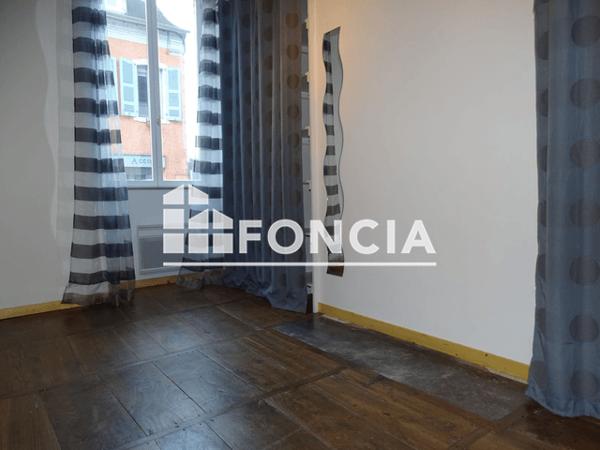Location Appartement 3 pièces 80.66 m² - 39 RUE ADOUE Oloron-ste-marie 64400