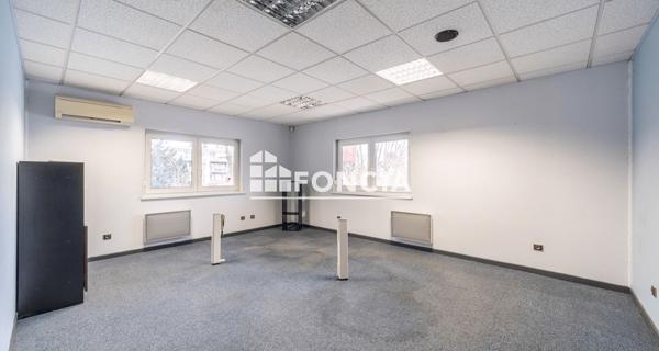 À vendre Local commercial 180.71 m² - Rixheim 68170