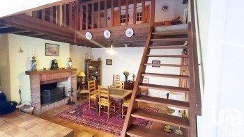 Maison de campagne 7 pièces de 170 m² à Sainte-Gauburge-Sainte-Colombe (61370)