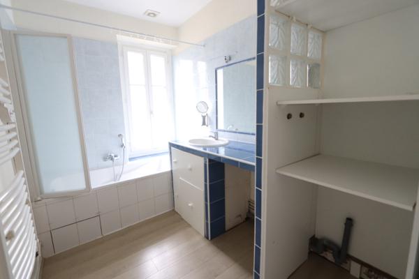 ORLEANS Quartier Madeleine - Maison de type F4  - Orleans