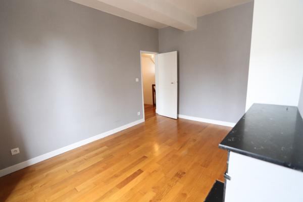 ORLEANS Quartier Madeleine - Maison de type F4  - Orleans