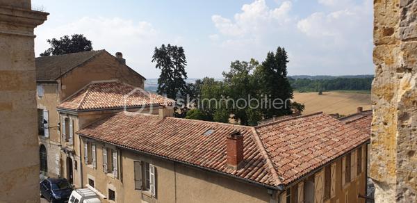 Maison ancienne de 330 m²