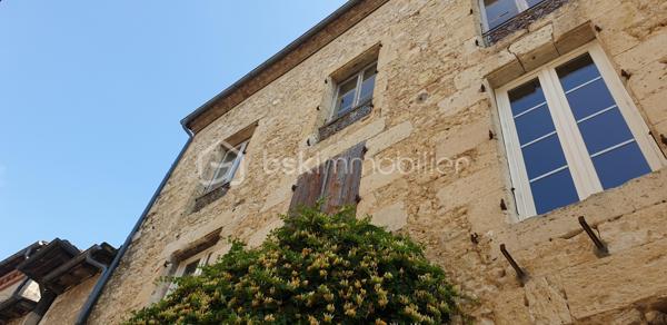 Maison ancienne de 330 m²