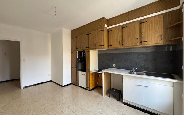 Maison à vendre    3 pièces •  Pézenas