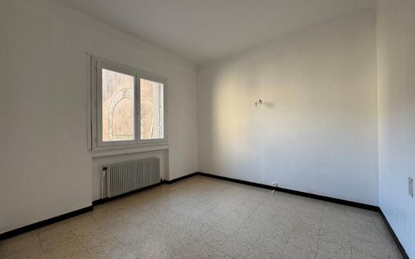 Maison à vendre    3 pièces •  Pézenas