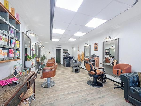 Fonds De Commerce à LE MAY-SUR-EVRE, 49122 - 3 pièces 95m²