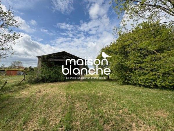 GRANGE A RENOVER + TERRAIN CONSTRUCTIBLE