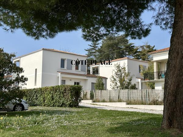 Saint-Georges-de-Didonne (17110) VILLA NEUVE (LOT 1) 4 CHAMBRES GARAGE TERRASSES AU PRIX DE 595 000 € HAI