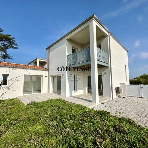 Saint-Georges-de-Didonne (17110) VILLA NEUVE (LOT 1) 4 CHAMBRES GARAGE TERRASSES AU PRIX DE 595 000 € HAI
