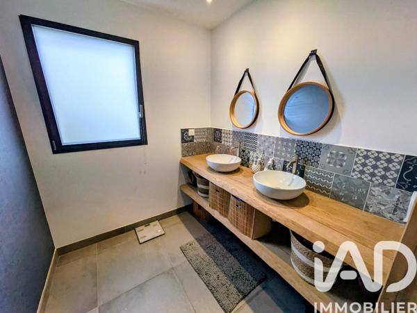 Maison à vendre 5 pièces 140 m² Beaufort-en-Anjou