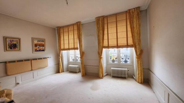 Maison de Charme hyper-centre de Laval