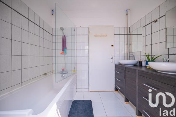 Maison à vendre 10 pièces 315 m² Ruaudin
