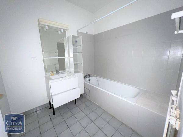 Appartement à louer 3 pièces 78m² Le Raincy (93340)