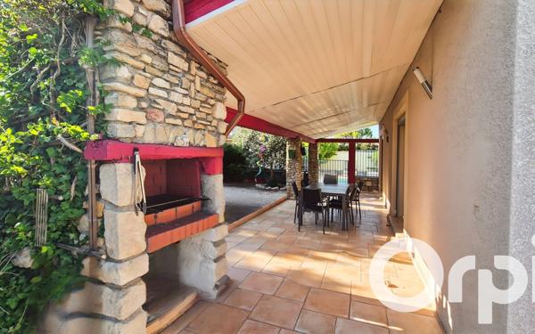 Maison à vendre    5 pièces •  Pont-Saint-Esprit