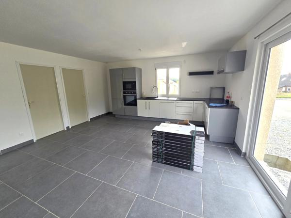 02 - Vente pavillon plain-pied HIRSON - 5 pièces 100 m² - Terrain 658 m²