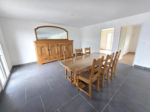 02 - Vente pavillon plain-pied HIRSON - 5 pièces 100 m² - Terrain 658 m²
