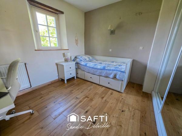 Propriété de charme 6 pièces- 195m²- 2160m²