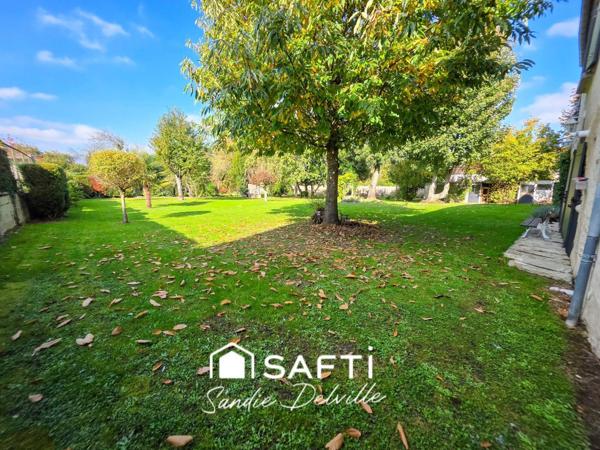 Propriété de charme 6 pièces- 195m²- 2160m²