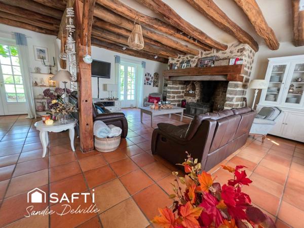 Propriété de charme 6 pièces- 195m²- 2160m²