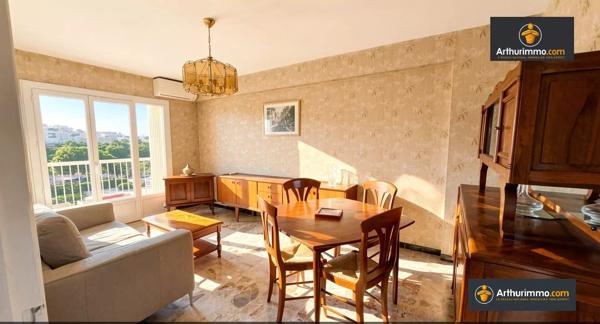 Vente                                                      Appartement
                        
                     4 pièces                      74 m2                     à Saint-Laurent-du-Var