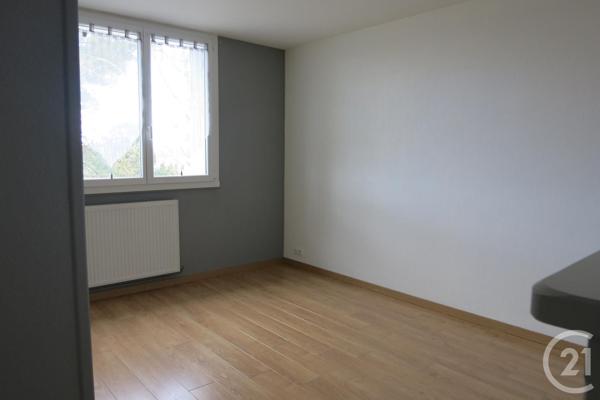 Appartement F2 à vendre  2 pièces - 55 m2 MONTLUCON - 03