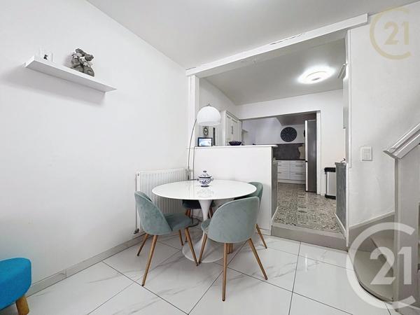Maison à vendre  4 pièces - 90,95 m 2   MORET SUR LOING  - 77