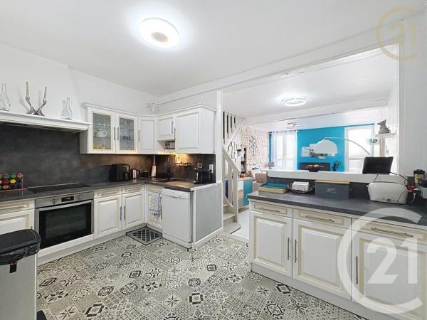 Maison à vendre  4 pièces - 90,95 m 2   MORET SUR LOING  - 77