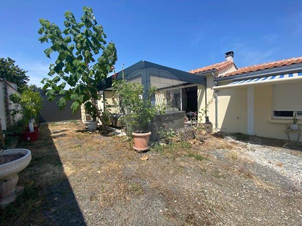 Maison 2 chambre(s) à vendre - Cognac, Charente - 16