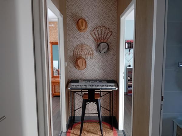 A Aizenay, maison en bois 96 m², 4 chambres