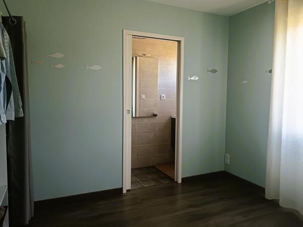 A Aizenay, maison en bois 96 m², 4 chambres