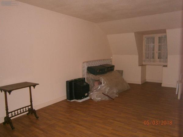 Maison à vendre à Saint-Martin-Valmeroux dans le Cantal (15140), ref : 15060/604