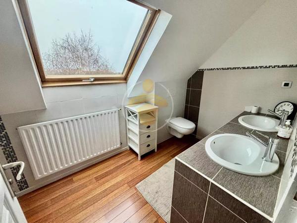 Vente                                                      Maison
                        
                     6 pièces                      100 m2                     à Tergnier